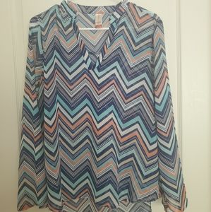No Boundaries Chevron Print Top